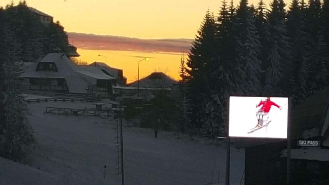 Marko'S Apartments Kopaonik Eksteriør billede